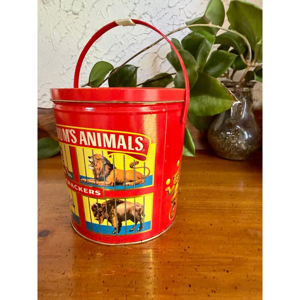 Vintage Barnum’s Animals Cracker Tin w Handle 1991 Nabisco Circus Cookie Tin - Picture 4 of 9